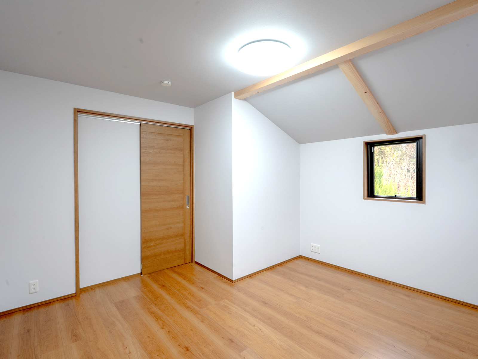 戸建住宅リノベーション後の個室